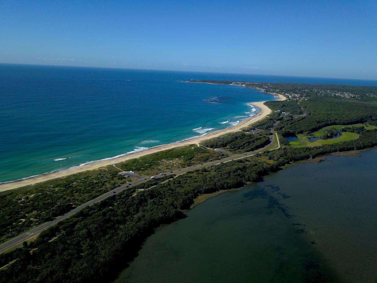 Hibiscus Lakeside Motel Budgewoi Exteriér fotografie